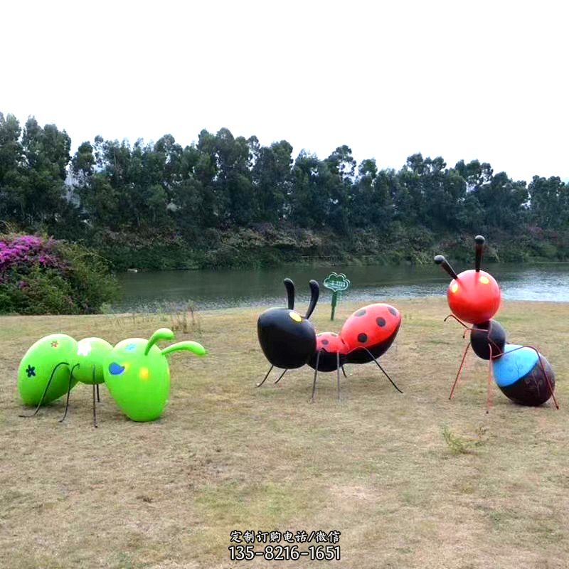 彩繪玻璃鋼螞蟻雕塑 彩繪玻璃鋼螞蟻雕塑