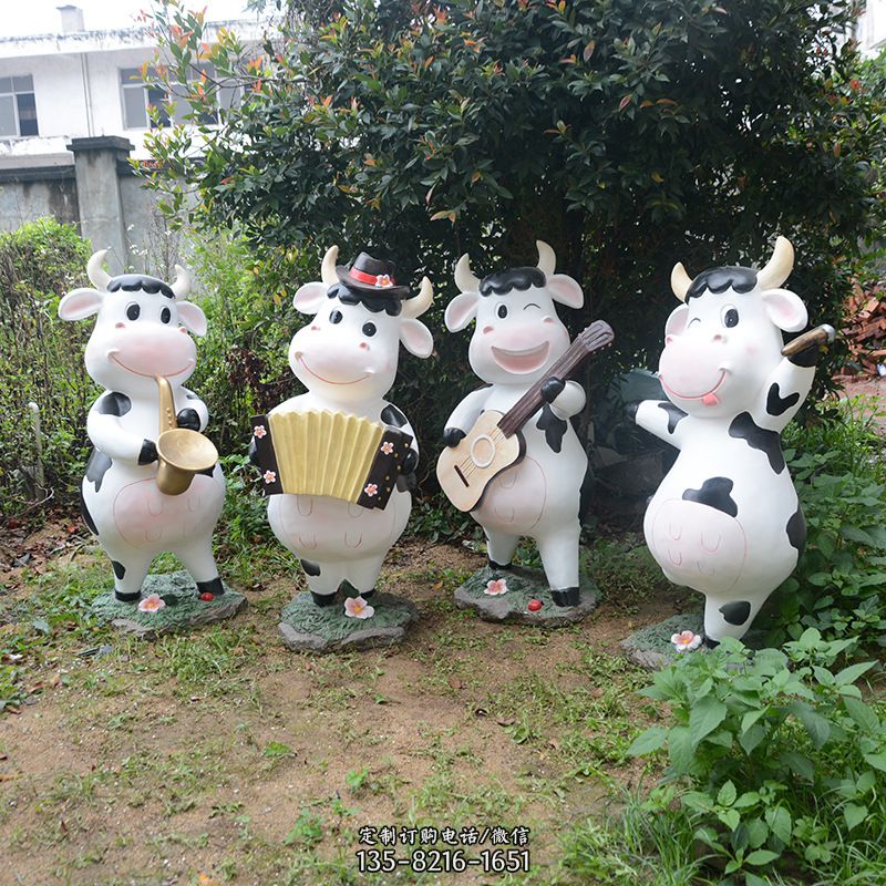 玻璃鋼卡通牛雕塑 玻璃鋼卡通牛雕塑