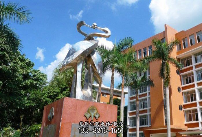 不銹鋼小區(qū)抽象仙鶴雕塑 不銹鋼小區(qū)抽象仙鶴雕塑