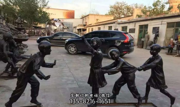 老鷹捉小雞人物銅雕 老鷹捉小雞人物銅雕