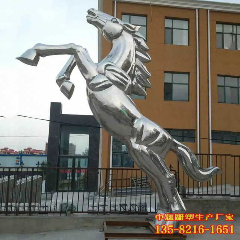不銹鋼飛馬雕塑公司企業(yè)門口