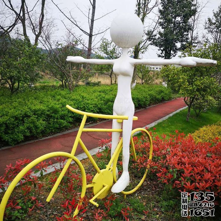 景區(qū)公園玻璃鋼抽象景觀騎自行車(chē)的人物雕塑 景區(qū)公園玻璃鋼抽象景觀騎自行車(chē)的人物雕塑